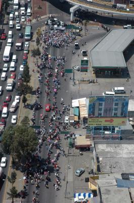 El alcalde de Ecatepec califica el bloqueo antorchista de la Vía Morelos como una agresión del gobierno estatal.