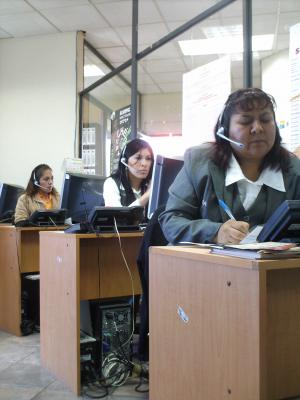 Ecatel y CAPE brindan apoyo psicológico a la mujer ecatepense