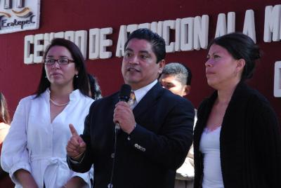 Gutiérrez Cureño puso en marcha el Centro de Atención a la Mujer en Violencia Familiar